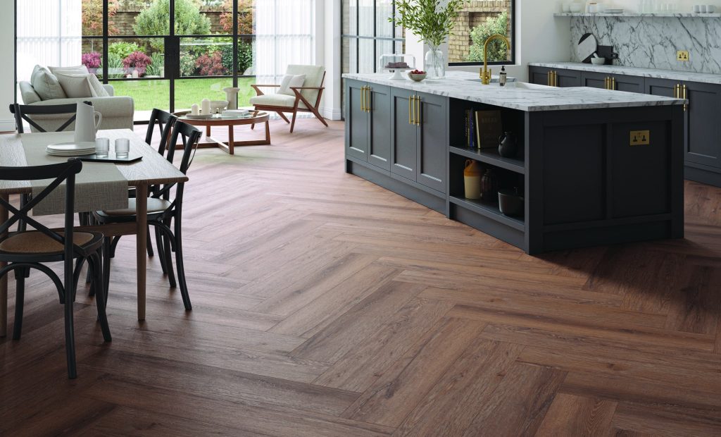 AR0W7970 ManorOak HerringbonePlank 229x1220