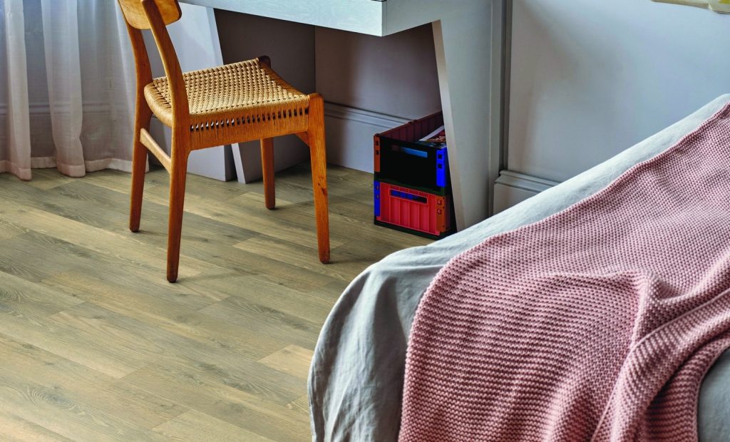 AR0W8780 KirbyOak Stripwood 152x914mm