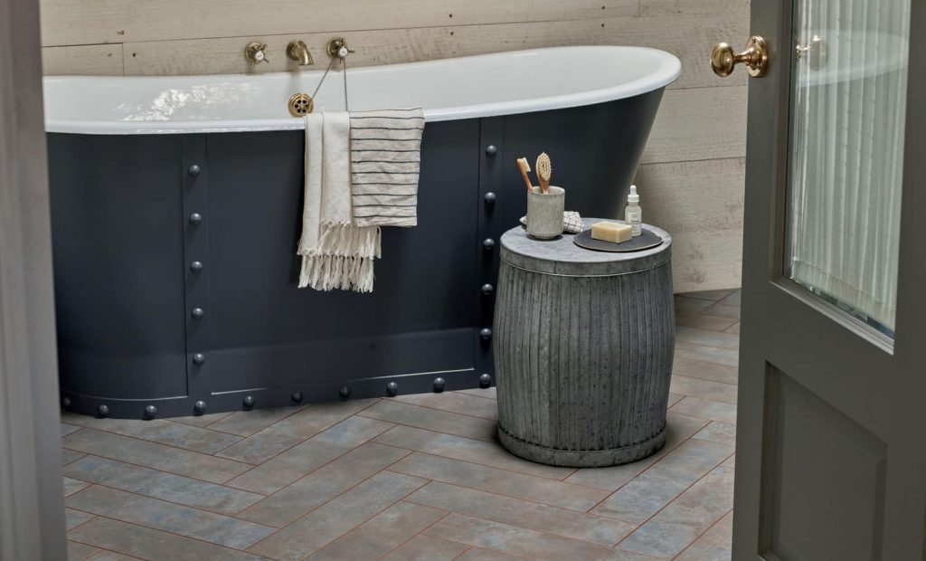 DC526 GreyBurnishedMetal LargeParquet 114x457mm PolishedCopper 3x915mm