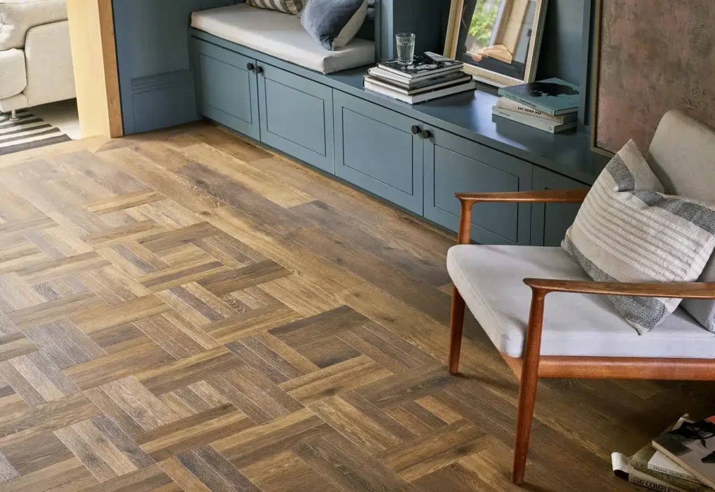 Home or Business Floorcovering Consultations & Design Service 6 amtico signature dc539 whinlatter oak chantilly weave stripwood main wh 1920x1200.webp